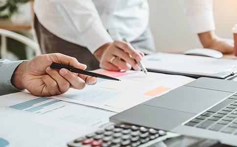 如何選擇合適的商標(biāo)注冊(cè)代辦公司