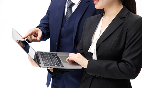 如何辦理公司變更法人的流程？